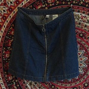 Denim skirt